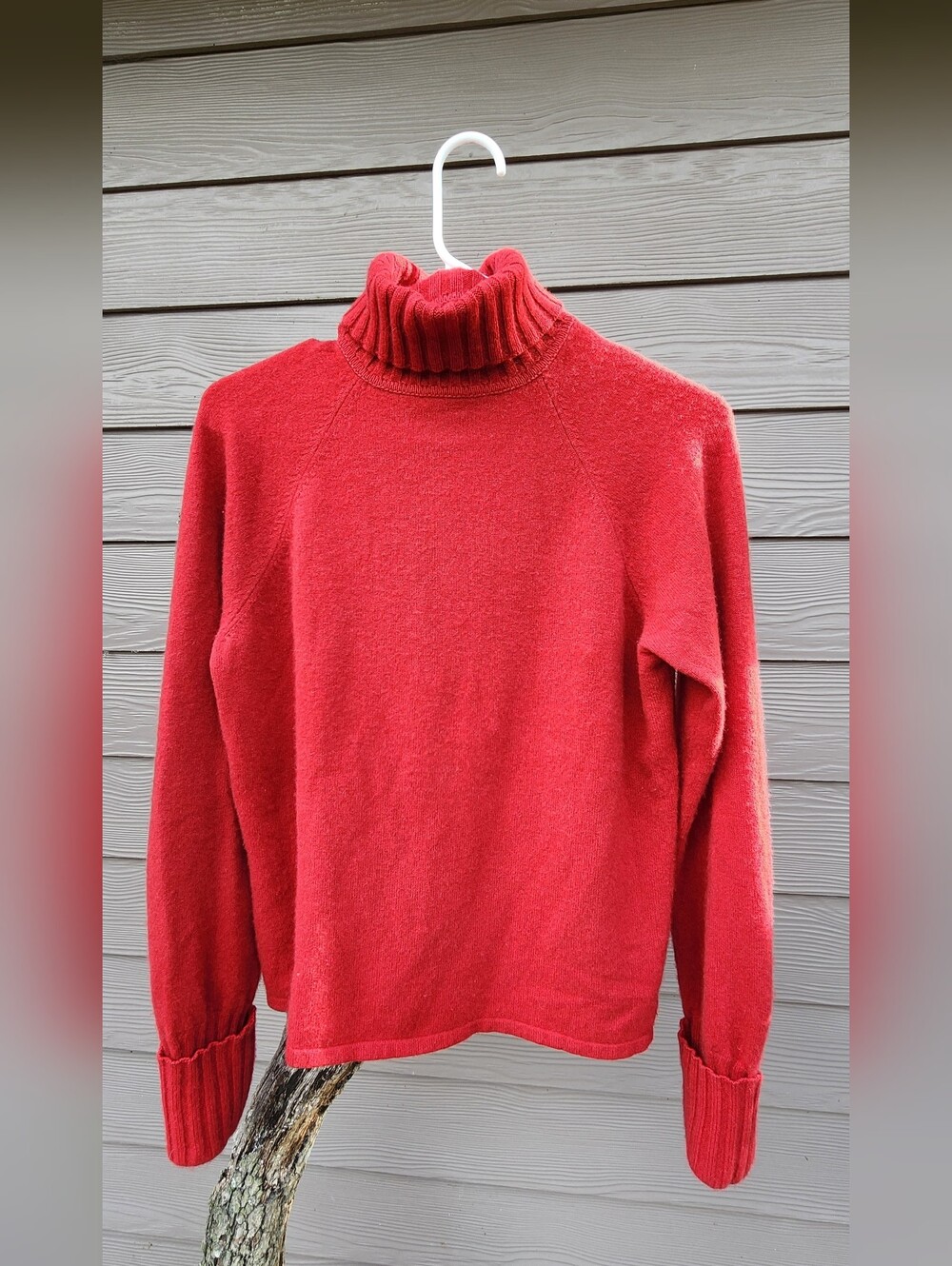 100% Cashmere Red Turtleneck Sweater